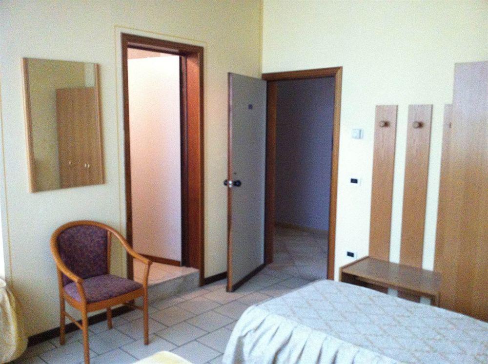 Hotel Cristallo Barga Fornaci di Barga Exteriér fotografie