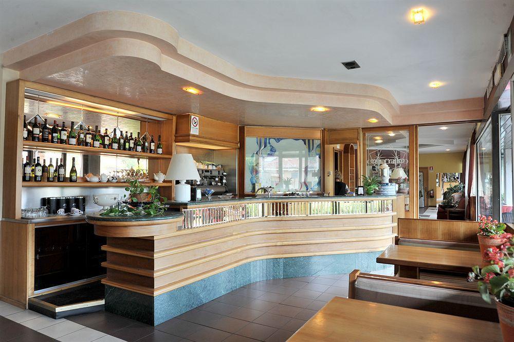 Hotel Cristallo Barga Fornaci di Barga Exteriér fotografie