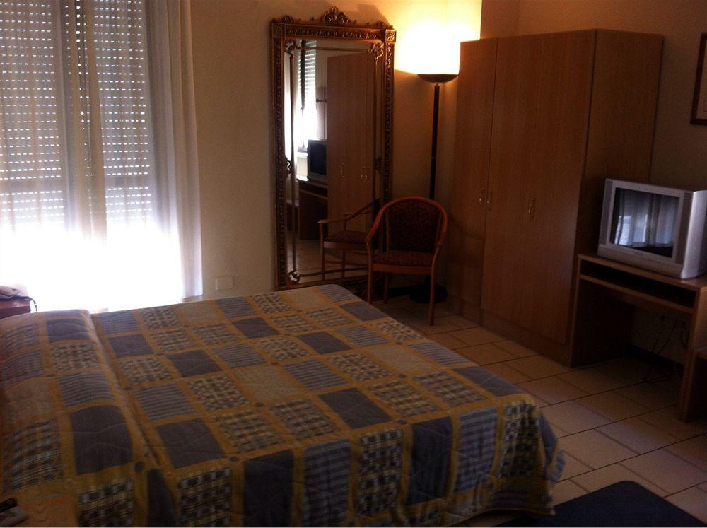 Hotel Cristallo Barga Fornaci di Barga Exteriér fotografie
