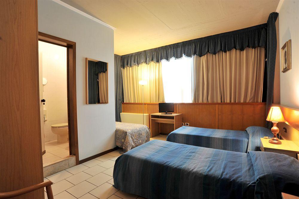 Hotel Cristallo Barga Fornaci di Barga Exteriér fotografie