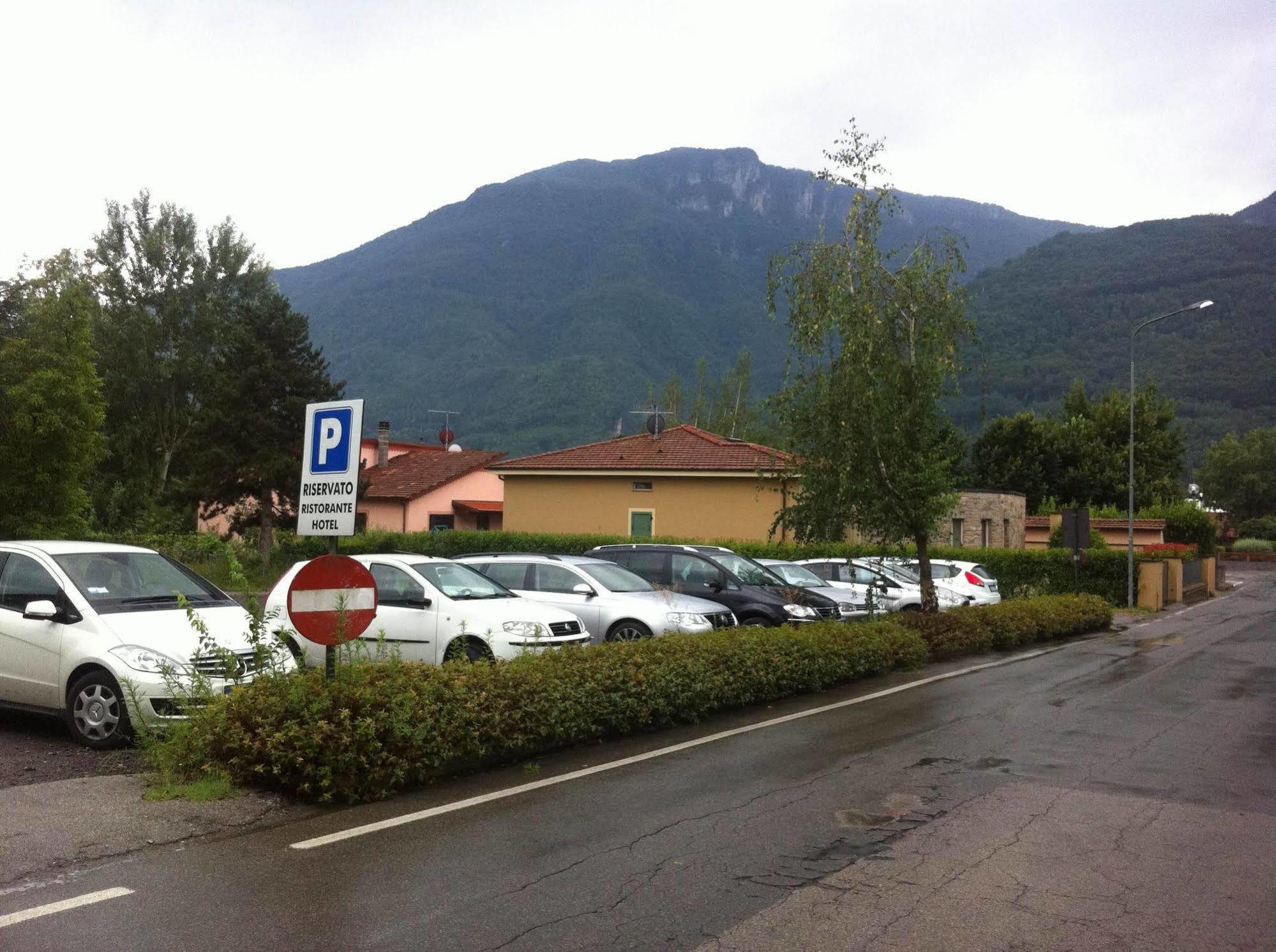 Hotel Cristallo Barga Fornaci di Barga Exteriér fotografie