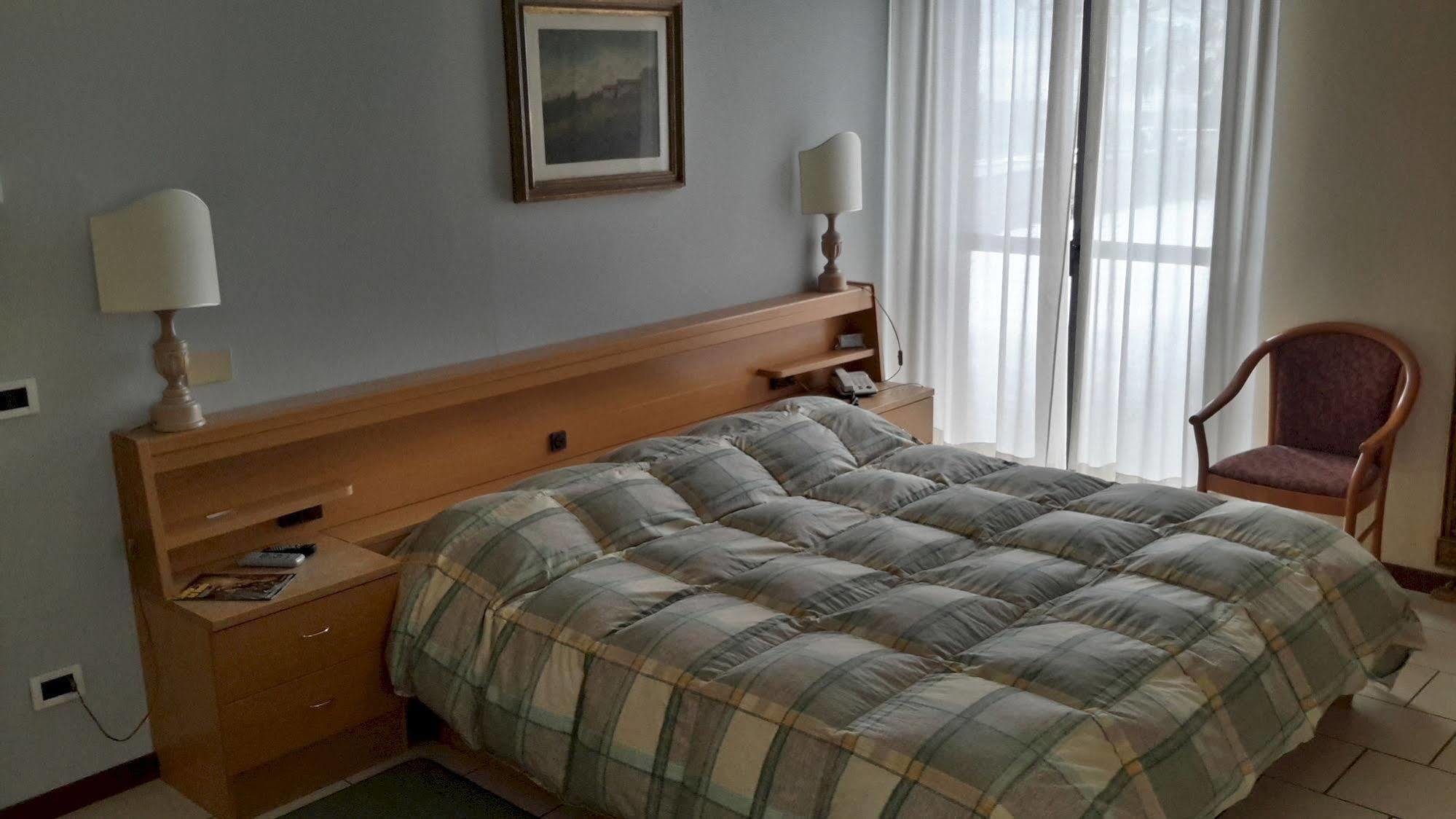 Hotel Cristallo Barga Fornaci di Barga Exteriér fotografie