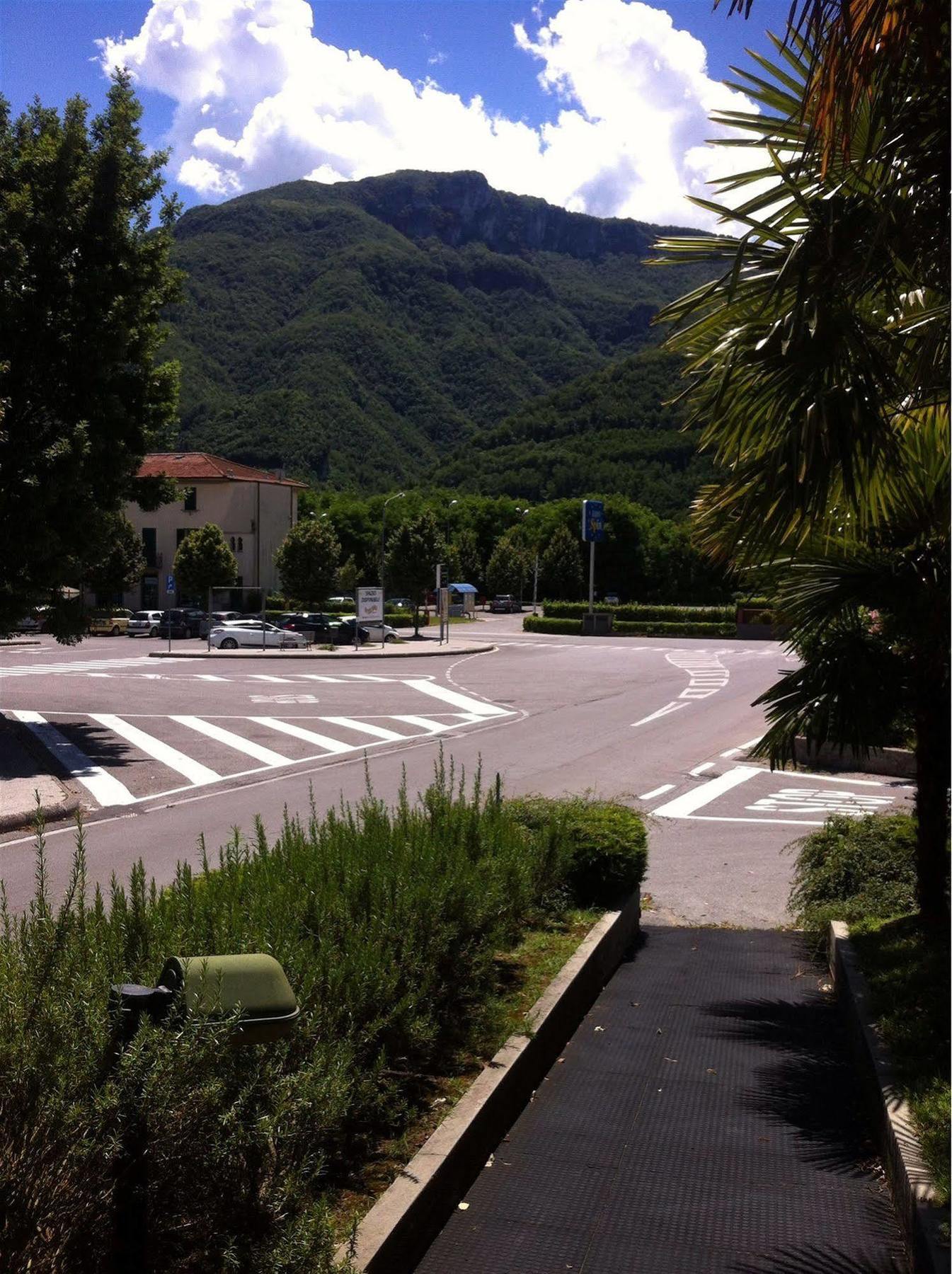 Hotel Cristallo Barga Fornaci di Barga Exteriér fotografie